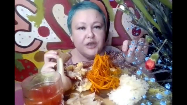 Мукбанг. Мясо по французски. Соленья квашеные. Коралловый гриб. Томатный сок. смотреть онлайн