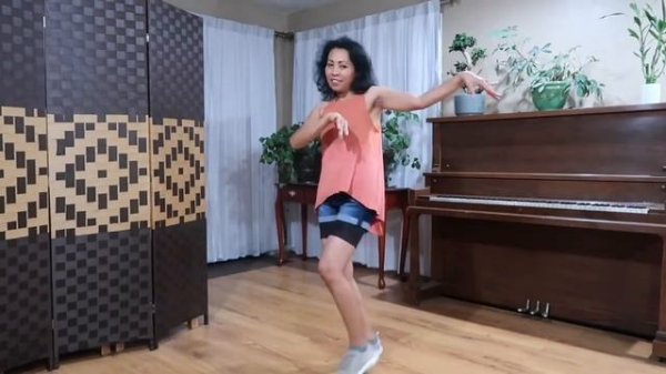 10 minutes easy & fun fitness dance for body and mind/ Bachata/Kay One and Cristobal.