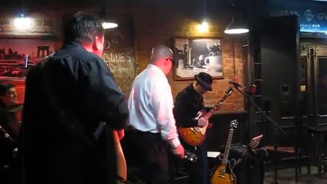 Группа «Stefan Blues Band» в пивбаре «Гвоздь». 25.03.2012 смотреть онлайн