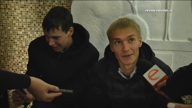 Понаехали. На выборах в Ревде массово голосуют по открепительным удостоверениям смотреть онлайн