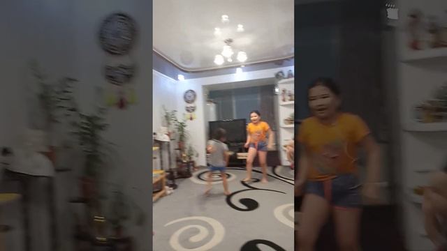 14.02.2020 Адема +братишки и сестренка смотреть онлайн