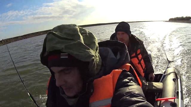Как рыбачат спортсмены-любители? Баня на берегу. Надежда на новый эхолот Garmin. Троллинг на Иртыше смотреть онлайн