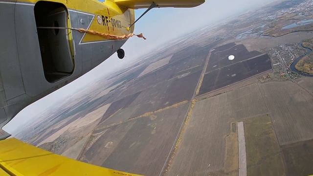 2 прыжок за смену.Отделение на поток,тип парашюта Д-1-5у смотреть онлайн