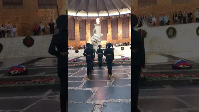 Волгоград. Мамаев курган. смотреть онлайн