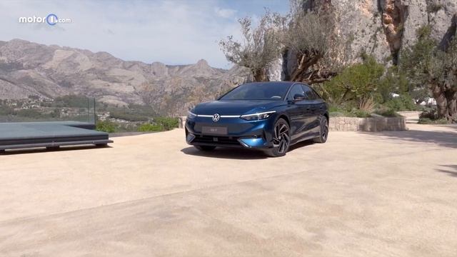 Volkswagen ID.7 2023: llega el sustituto eléctrico del Passat, con 700 km de autonomía смотреть онлайн