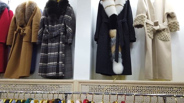 ПАЛЬТО С МЕХОМ производство МОСКВА ДЛЯ ВАС ЦЕНЫ ОПТОВЫЕ смотреть онлайн