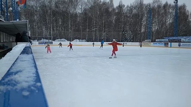 Начало тренировки, разминка смотреть онлайн