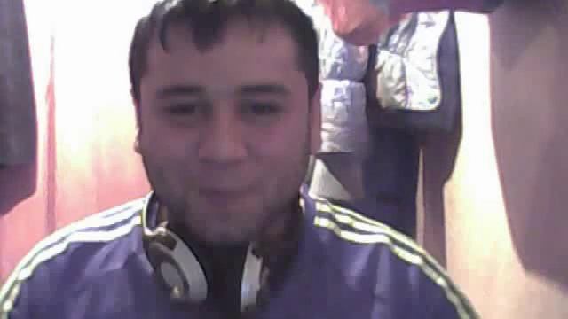 Видео с веб-камеры пользователя акрам топибол от 11 Май 2012 г., 09:16 (PDT)