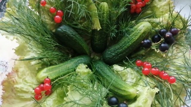 Сочный эскалоп в аэрогриле с картошечкой/ малосольные огурчики/ смотреть онлайн