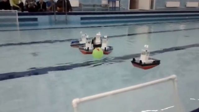 Состоялась тренировка детских команд перед первыми городскими соревнованиями игры в "РОБОБОЛ" смотреть онлайн