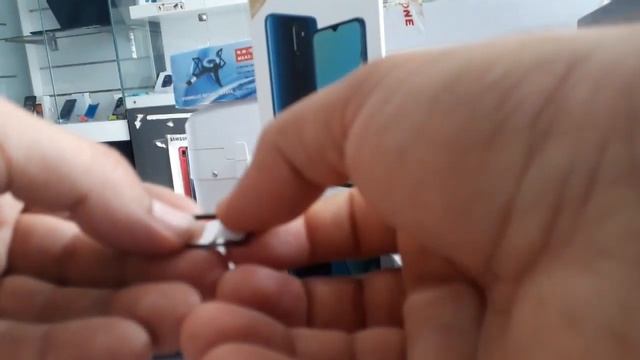Oppo A9 2020 How To Insert Sim Card and MicroSD смотреть онлайн