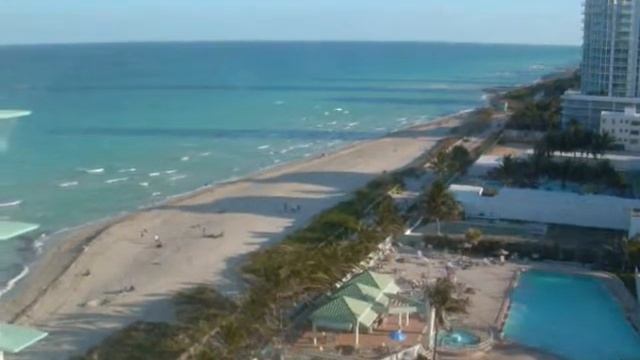 LOOKING FOR THE SUMMER.wmv