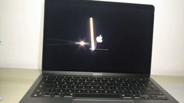 MacBook Air M1 2020 Unboxing