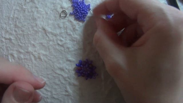 084 кулон из бисера и твинов смотреть онлайн