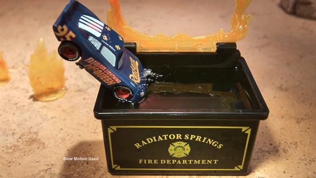 Disney Pixar Cars Stunt & Splash Red | Disney Pixar Cars смотреть онлайн