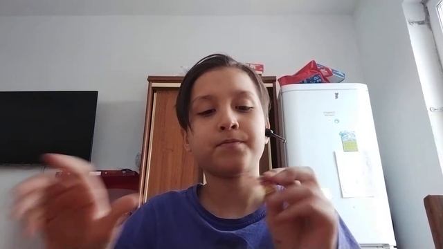 распаковка карты TINKOFF junior ! она очень крутая? смотреть онлайн