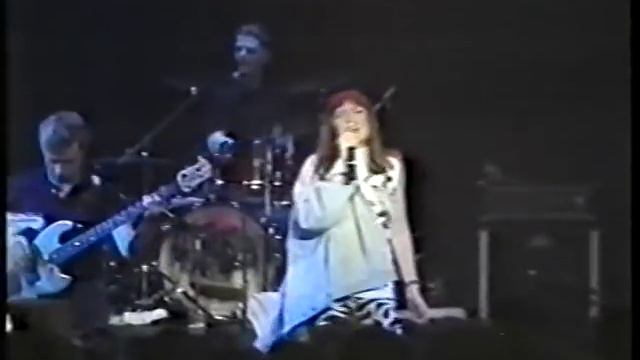 Sandie Shaw (Morrissey) - Steven you dont eat meat смотреть онлайн