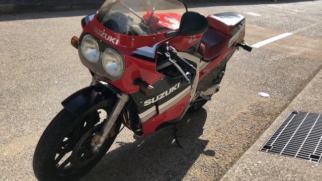 SUZUKI GSX-R750 GR71F