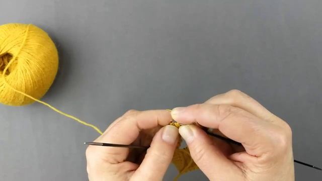 Pезинка из скрещенных петель по кругу. Манжета носка. смотреть онлайн