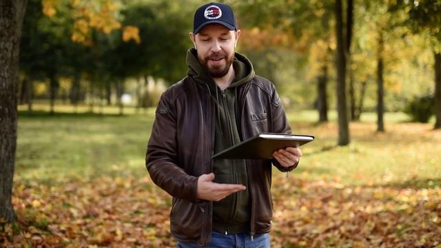 Инструкция о том как вставлять и вынимать ноутбук в наш чехол первое время после покупки. смотреть онлайн