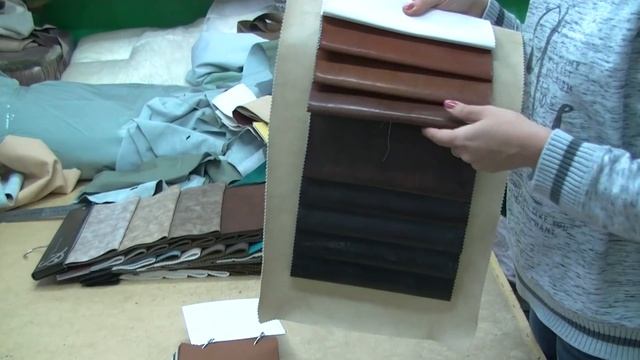 Обзор обивочных материалов - как выбрать кожезаменитель?! (Do-it-yourself furniture. DIY) смотреть онлайн