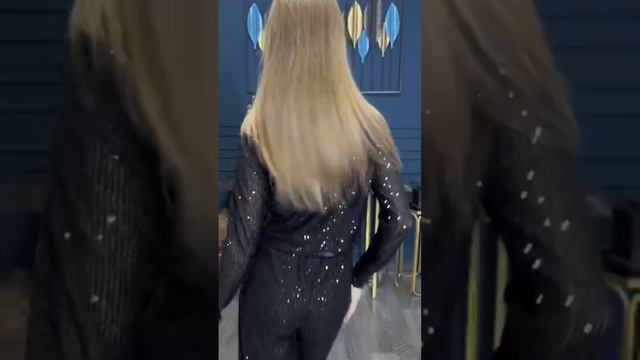 Новогодние костюмы для девочек, много расцветок, размеры от 134 до 152 смотреть онлайн