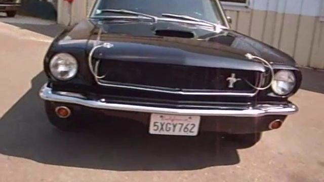 Ford Mustang Coupé 1965 Restomod смотреть онлайн