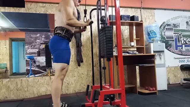 Трицепс на блоке 72кг