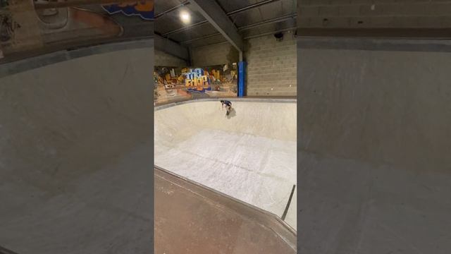 BEST WORLD OLLIE PIERRE GARNIER !!! смотреть онлайн