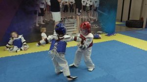 Спарринг тхэквондо втф дети 6 лет