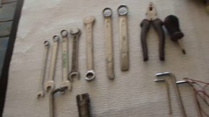 Какие инструменты возить с собой на мотоцикле.Какие инструменты возить с собой на мотоцикле.