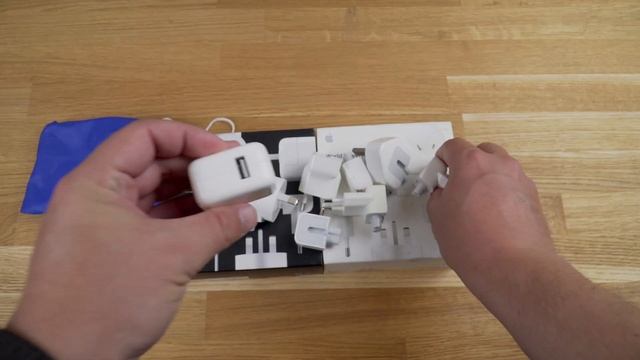 Подробно про Apple World Travel Adapter Kit смотреть онлайн