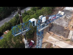 Монтаж БАШЕННОГО КРАНА. LINDEN COMANSA.Tower crane assembly. 4K video