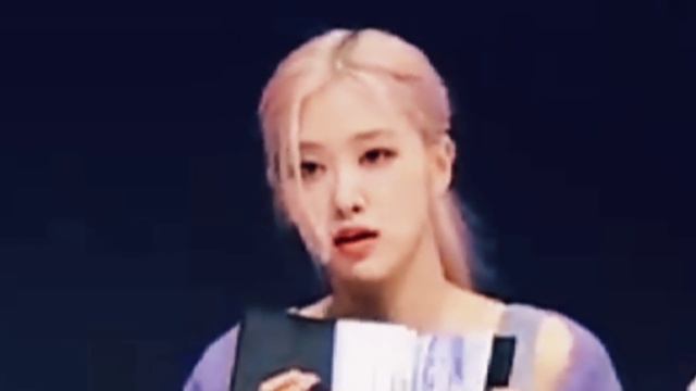 LISA And Jennie FLIRTING In 8 Minutes? Good Moments! ?? #jenlisa2021