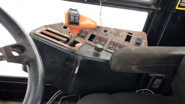 Опрыскиватель самоходный APACHE 790 Апач 790 - 28 метров штанга 097 616 28 84 смотреть онлайн