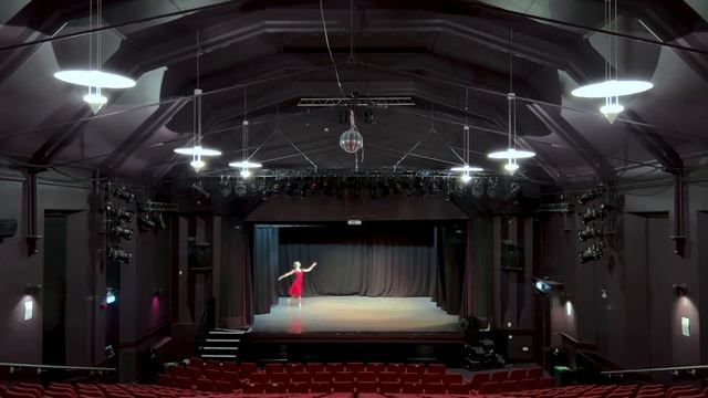 Theatre Neo Classical Ballet/Contemporary Dance Piece смотреть онлайн