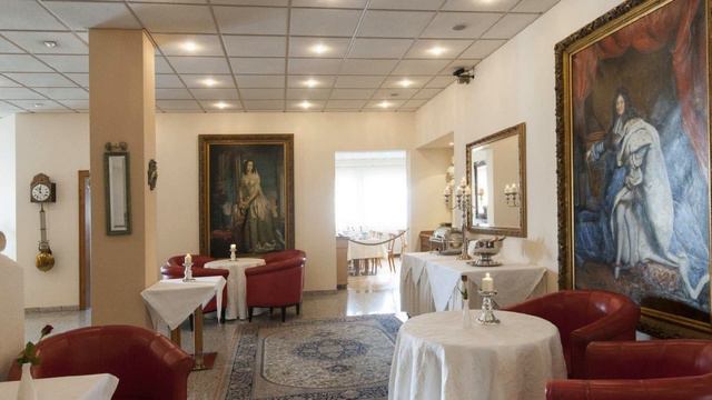 Residenz Royal, Sandhausen, Germany смотреть онлайн