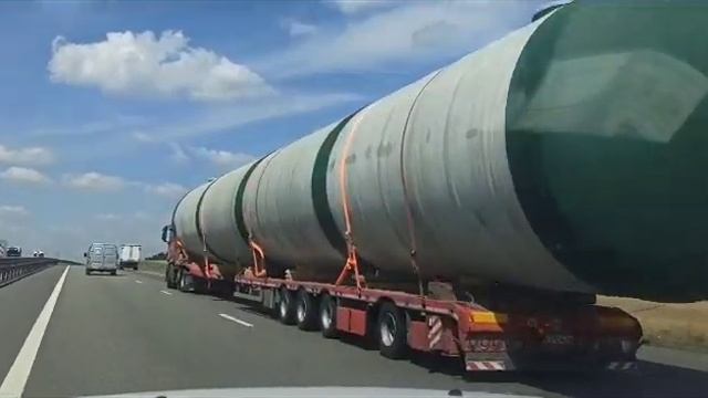 Грандиозная перевозка емкости: 25 Метров, 35 Тонн - Мастерство НегабаритРФ смотреть онлайн