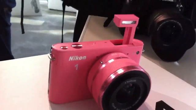 Systemkamera Nikon 1 J1