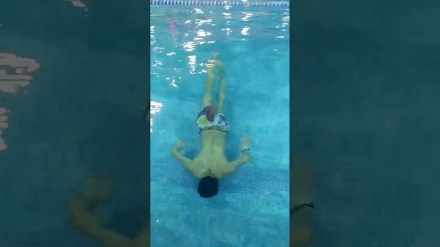 Как правильно нырять под водой смотреть онлайн