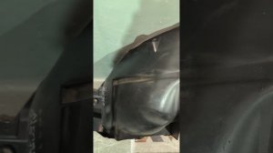 30511 Подкрылок передний правый Nissan Almera G15