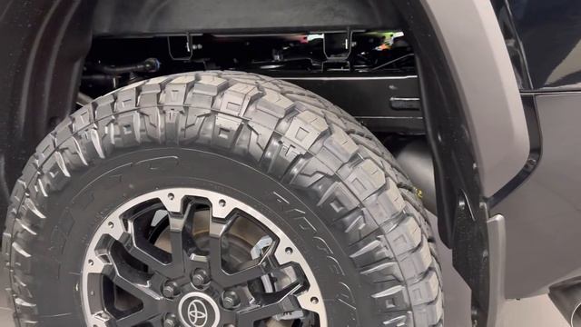 SOLD: 2023 Tundra TRD 3” lift on 35”s смотреть онлайн