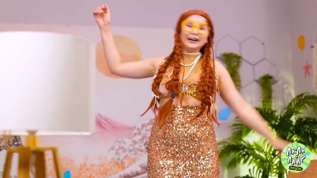 ? Барби хочет хвост русалки! Лучшие Tiktok лайфхаки для макияжа от Ла-Ла Лайф Эмодзи смотреть онлайн