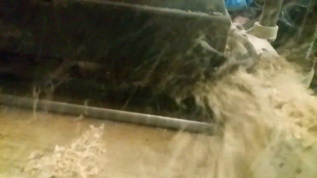 Знайдений ЦЕХ з виробу старовинних столів. смотреть онлайн