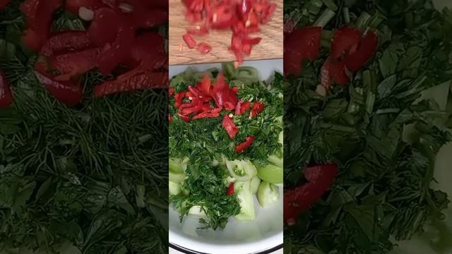 Закуска под ВОДОЧКУ. Салат из зелёных помидор. смотреть онлайн
