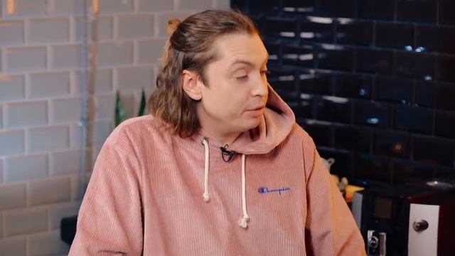 Петя любит выпить: Анна Цуканова-Котт. Актриса и режиссер. Проект EATART. смотреть онлайн