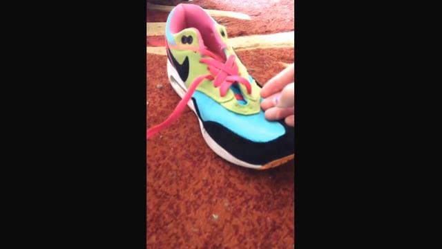 Как правильно шнуровать Air Max смотреть онлайн