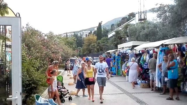 Крым. Гурзуф. Прогулка у причала. смотреть онлайн