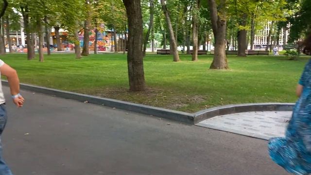 Харьков,танцы в саду,"А я пил до ночи!"😟😉 смотреть онлайн