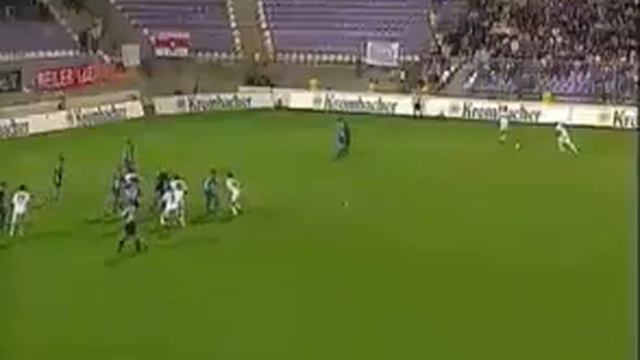 Cacau Claudemir (Stuttgart) - 16/09/2004 - Ujpest-HUN 1x3 Stuttgart - 2 Gols